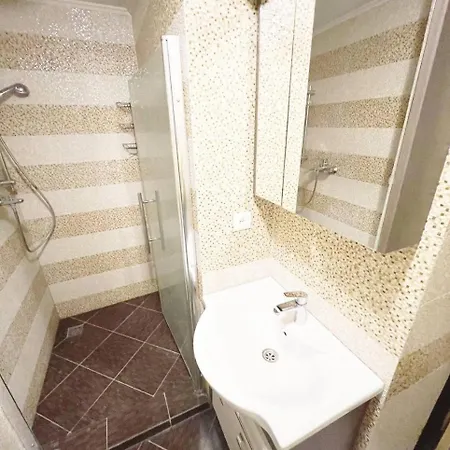 на вулиці площа григоренка 4 16-2 Appartement *